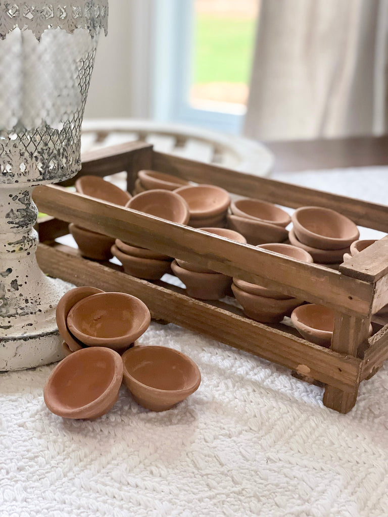 Clay Seedling Pots With Crate