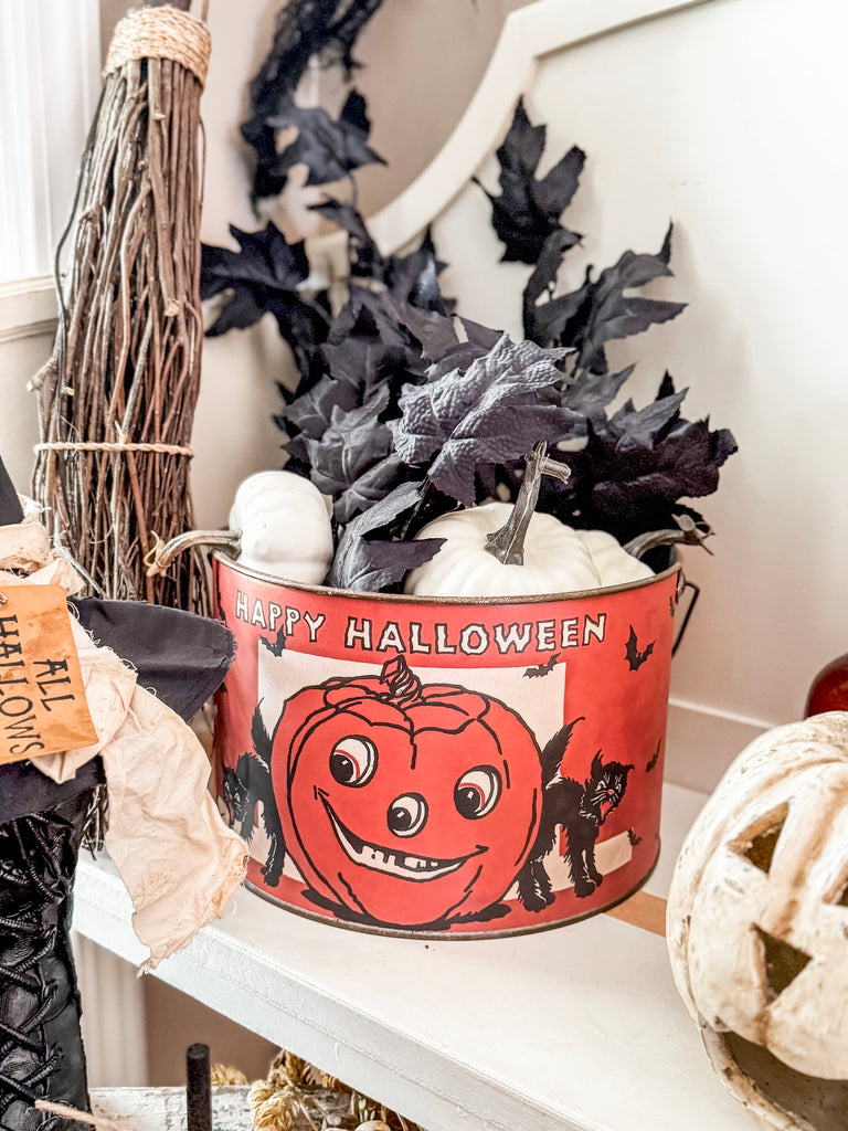 Vintage Style Happy Halloween Bucket