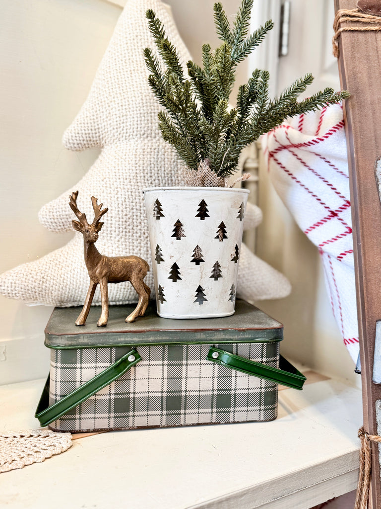 Christmas Tree Gift Tin