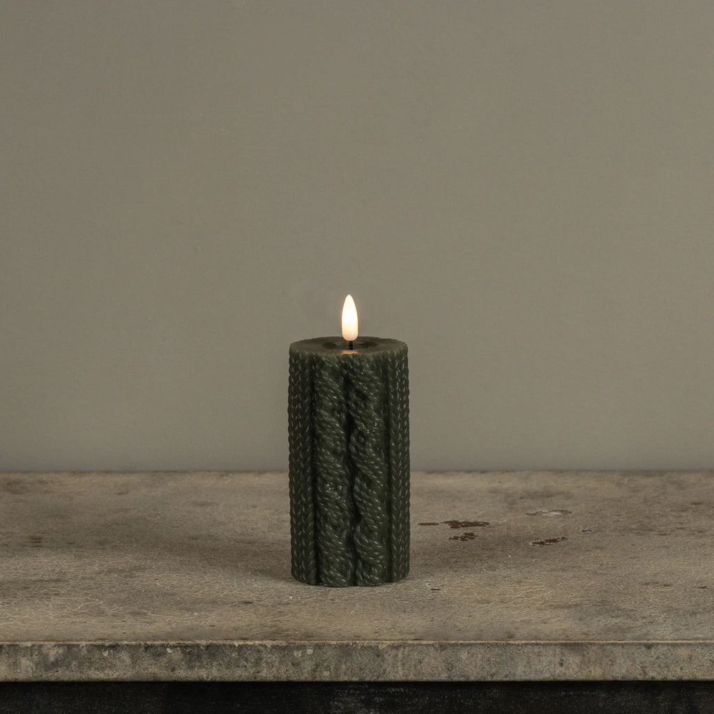 Dark Green Sweater 3D Flame Candle