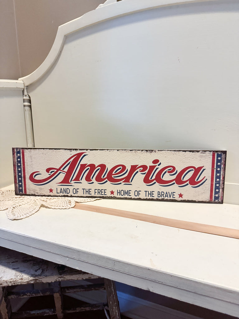 24” America Sign