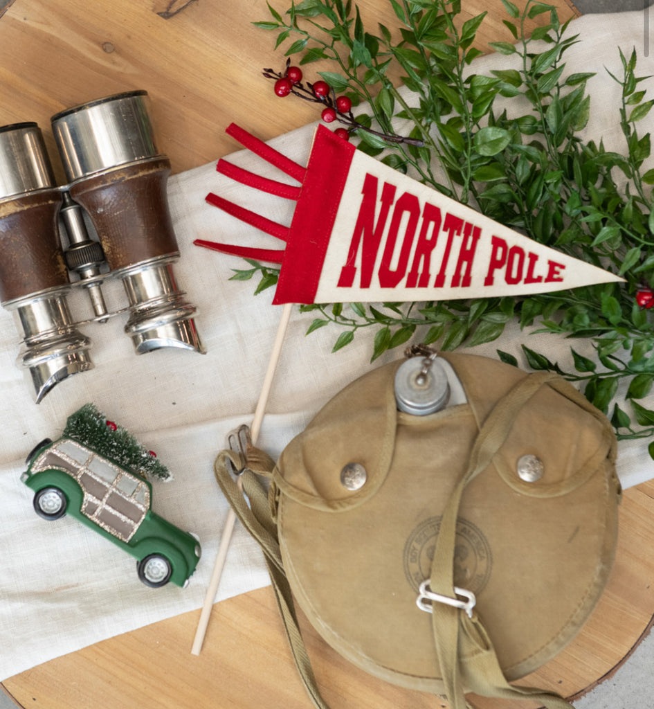 8” North Pole Pennant