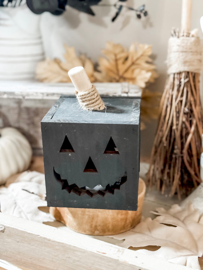 Short Black Jack O Lantern Box