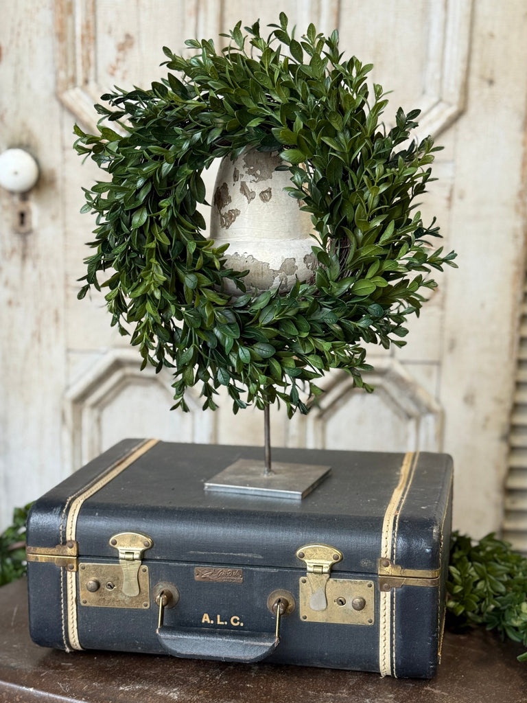 6’ Nottswood Leaves Candle Ring