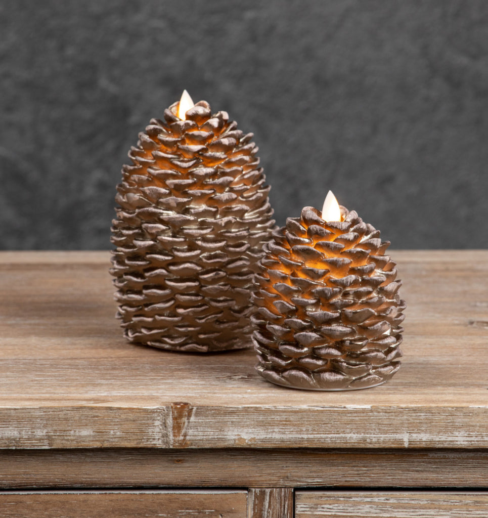 Moving Flame Pinecone Candle