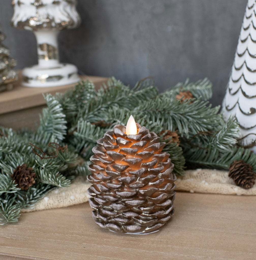 Moving Flame Pinecone Candle